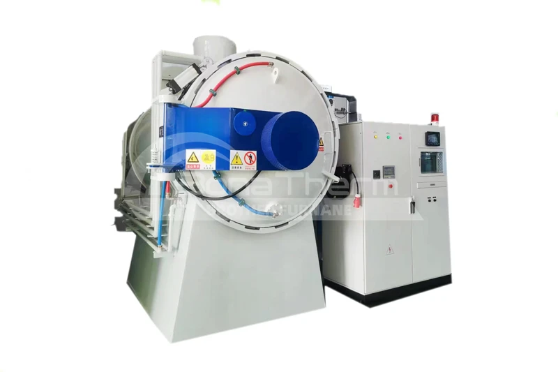 Vacuum oil quenching furnace